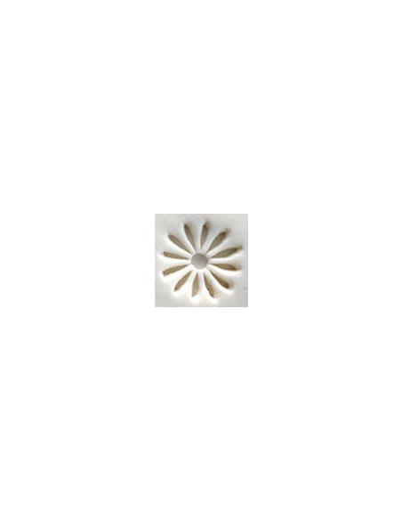 SCS-004 Stamp Daisy 1.5cm